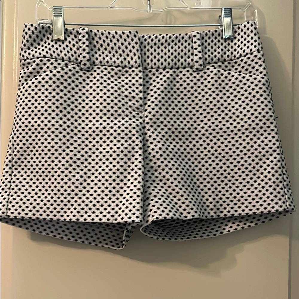 Ann Taylor Signature Black & White Women's Polka Dot Shorts, Size 0P